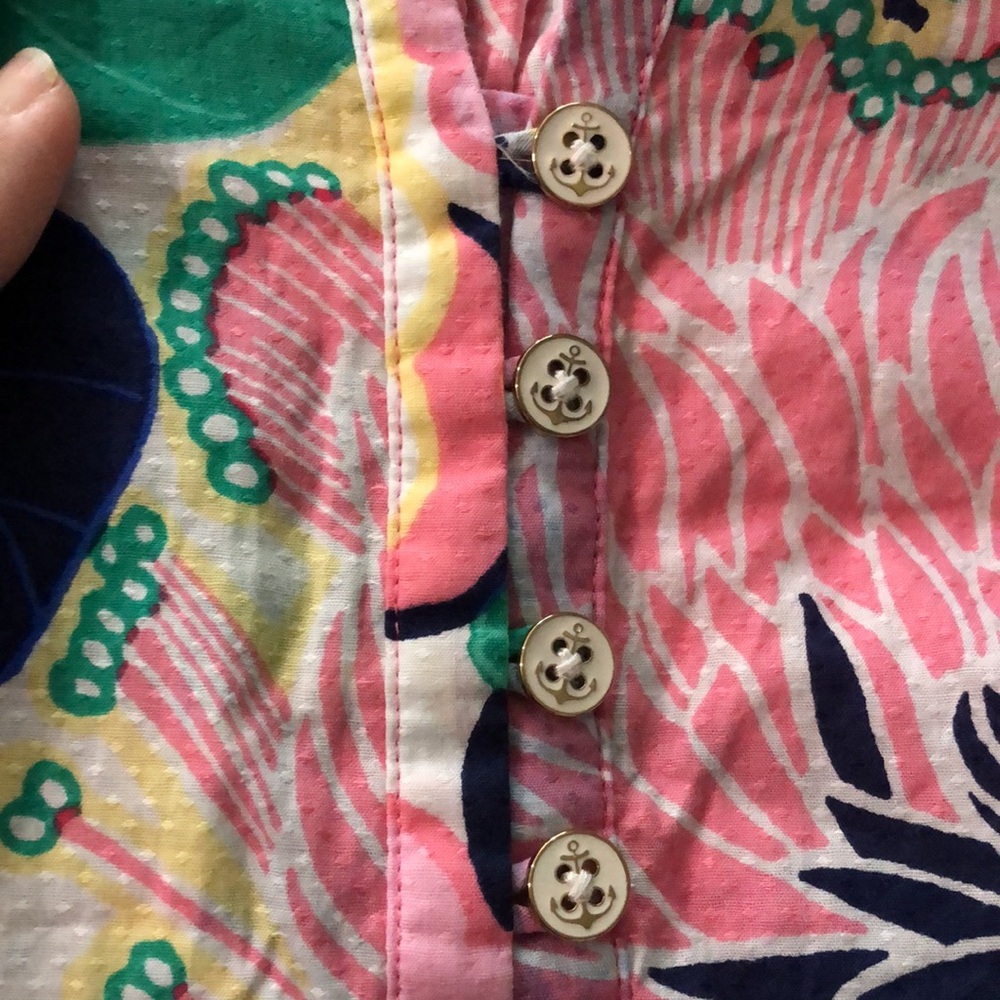 Like new! - TALBOTS 100% Cotton Floral Print V-Neck Blouse - Picture 3 of 10